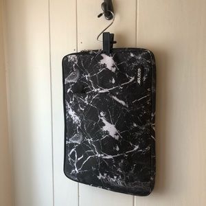 MOSTSO Marbled Black and White Laptop Sleeve